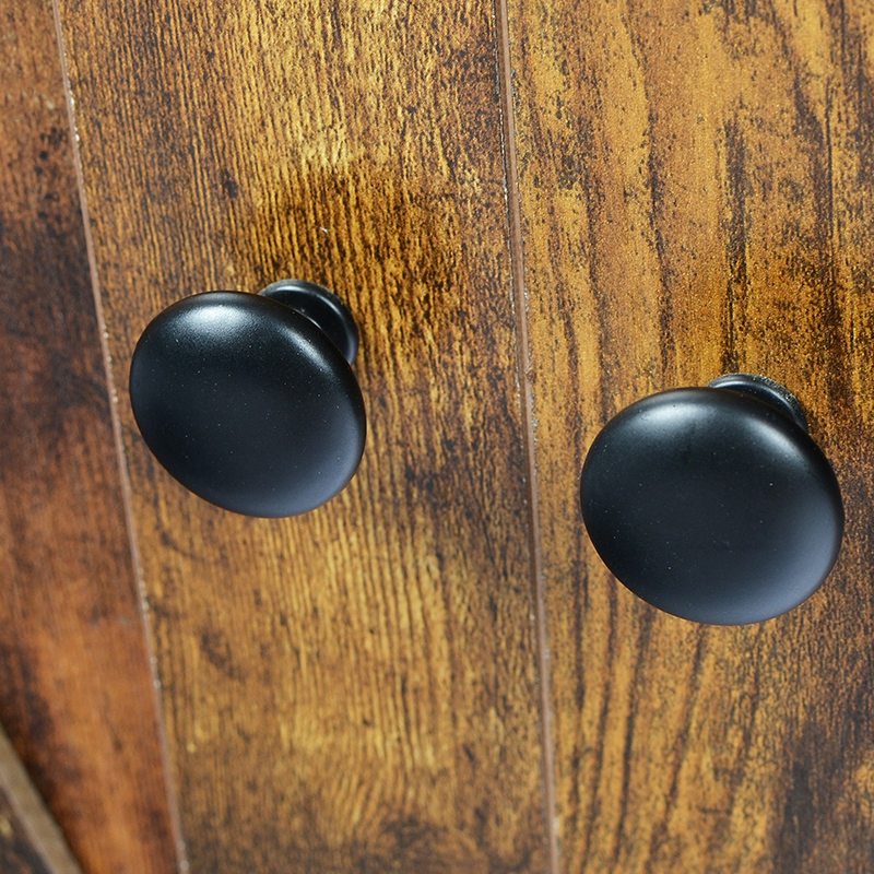 屋内猫のタワーコンドミニアムの猫の木とハンモックとゴミのキャビネット 屋内猫のタワーコンドミニアムの猫の木とハンモックとゴミのキャビネット